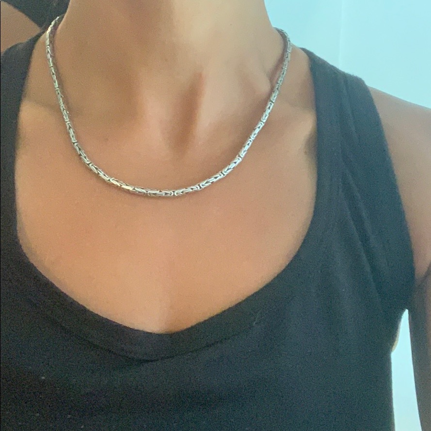 A Necklace That Will Wow You
